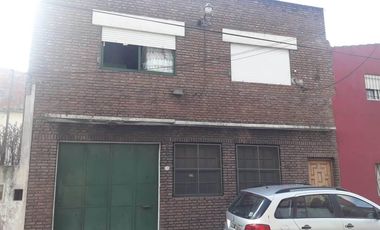 BLANCO ENCALADA 1700 - GALPON DEPOSITO - 230 MTS - FLORIDA OESTE - VENDE