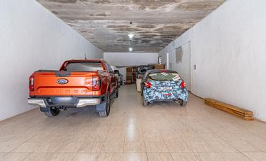 VENTA/PERMUTA - Local comercial - Centro, Funes