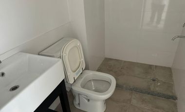 Departamento en venta en San Isidro, 3 ambientes con cochera doble.