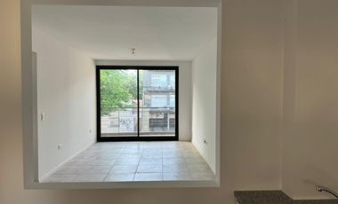 Departamento en venta en San Isidro, 3 ambientes con cochera doble.