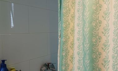 Casa en Venta en Roberto parra