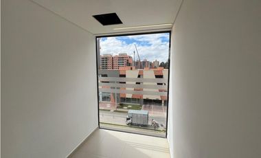 CENTRO COMERCIAL MERIDIANO CÓDIGO 1080