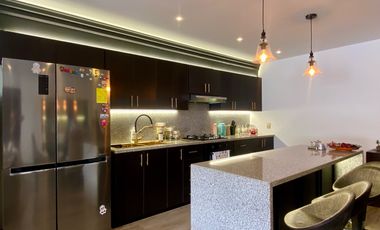 HERMOSO DEPARTAMENTO EN VENTA EN EL SECTOR YANUNCAY