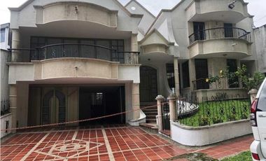 SE VENDE CASA EN  NORTE DE ARMENIA