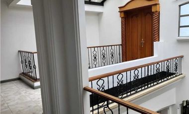 SE VENDE CASA EN  NORTE DE ARMENIA