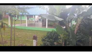 SE VENDE CASA DE CAMPO EN VILLAVICENCIO META