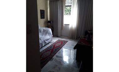 VENTA DE CASA EN LA CASTELLANA