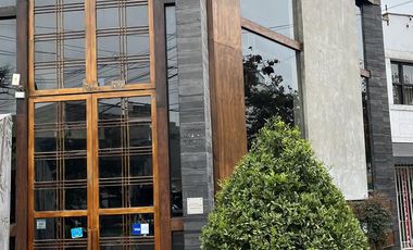 Local Comercial - Terreno - En el Corazon de San Isidro