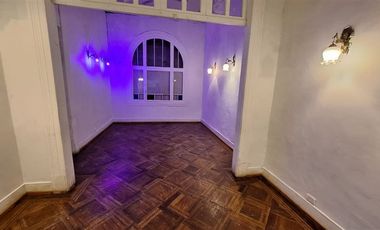 Casa en Venta en Irarrazaval / metro Monseñor Eyzaguirre