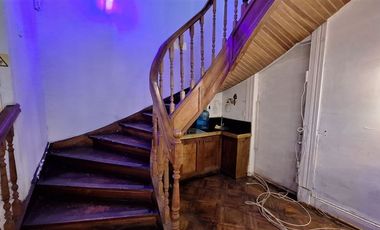 Casa en Venta en Irarrazaval / metro Monseñor Eyzaguirre