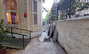 Casa en Venta en Irarrazaval / metro Monseñor Eyzaguirre