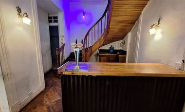 Casa en Venta en Irarrazaval / metro Monseñor Eyzaguirre