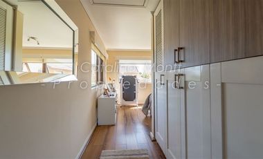 Casa en Venta en A pasos de calle Blanca estela