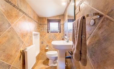 Casa en Venta en A pasos de calle Blanca estela