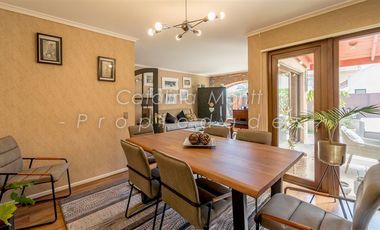 Casa en Venta en A pasos de calle Blanca estela