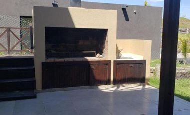 Casa en venta - 4 Dormitorios 7 Baños - Cochera - 470Mts2 - Pinamar