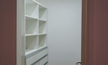 Venta Departamento - 2 Dormitorios   Escritorio C/ Cochera - B° Nueva Cordoba