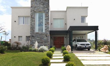 Casa en Venta - San Lucas