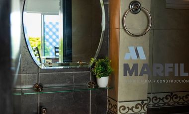 Casa Residencial Céntrica con Alberca en VENTA en Lomas Vista Hermosa Colima