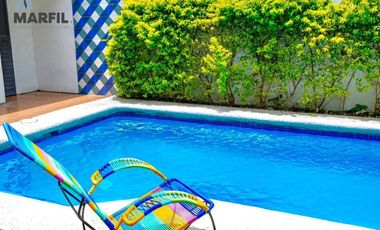 Casa Residencial Céntrica con Alberca en VENTA en Lomas Vista Hermosa Colima