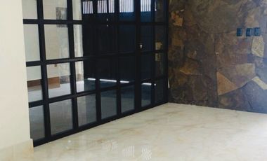 Casa Remodelada en Venta en el Centro de Colima cerca del IUBA y Av San Fernando