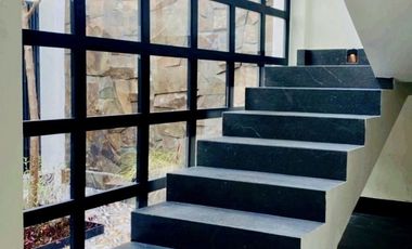Casa Remodelada en Venta en el Centro de Colima cerca del IUBA y Av San Fernando
