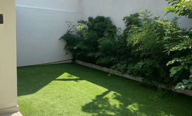Casa Remodelada en Venta en Lomas Verdes cerca de Av Constitución y  SAMS