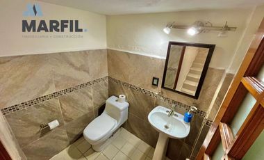 Casa en Venta con Alberca en Lomas Vista Hermosa Colima cerca Av Felipe Sevilla