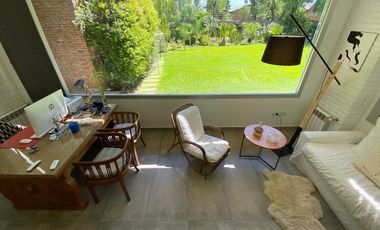Casa venta Fisherton 3 dormitorios Pileta quincho jardin