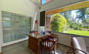 Casa venta Fisherton 3 dormitorios Pileta quincho jardin