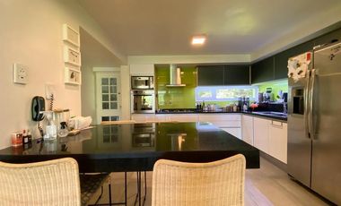 Casa venta Fisherton 3 dormitorios Pileta quincho jardin