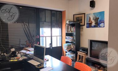 Casa en  Boedo Lote Propio con local