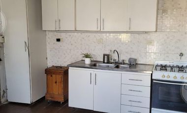 Casa en  Boedo Lote Propio con local