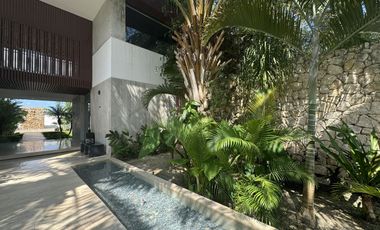 CASA EN VENTA AMUEBLADA Y DE 1 PISO EN PRIVADA EL ORIGEN XCANATÚN, MÉRIDA .