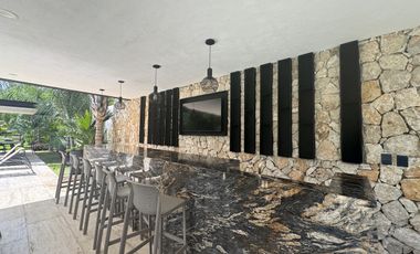 CASA EN VENTA AMUEBLADA Y DE 1 PISO EN PRIVADA EL ORIGEN XCANATÚN, MÉRIDA .