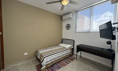 CASA EN VENTA AMUEBLADA Y DE 1 PISO EN PRIVADA EL ORIGEN XCANATÚN, MÉRIDA .