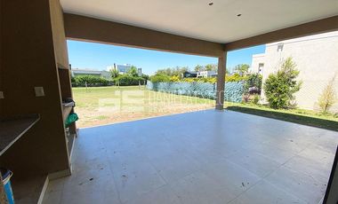 Casa en Santa Elena