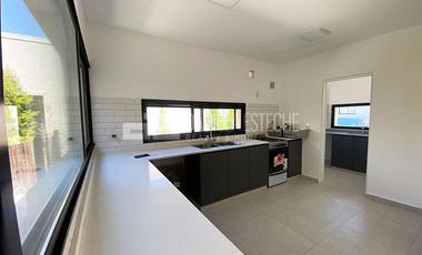 Casa en Santa Elena