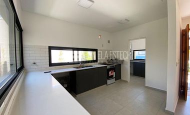 Casa en Santa Elena