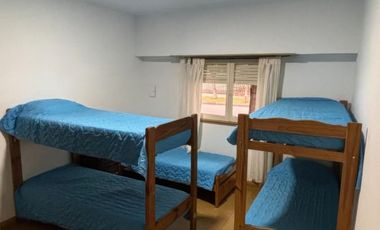 Casa en venta - 3 Dormitorios 1 Baño - 187Mts2 - Miramar