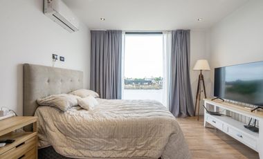 Casa en venta en Pinamar. Barrio Ecuestre