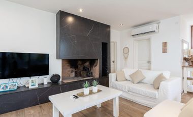 Casa en venta en Pinamar. Barrio Ecuestre