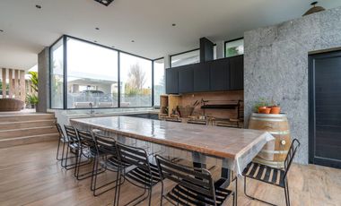 Casa en venta en Pinamar. Barrio Ecuestre