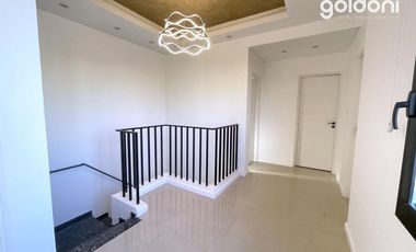 Hermosa casa a Estrenar con piscina
