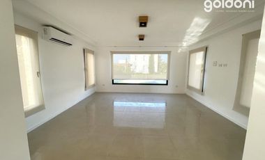 Hermosa casa a Estrenar con piscina
