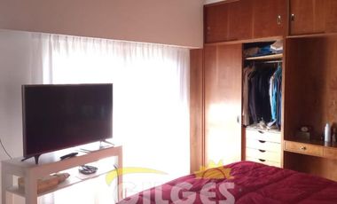 Venta de CHalet 5 Amb. en 2 Ptas. S/L 8.66x25M²,   en Ramos Mejia - Muy Buen Estado