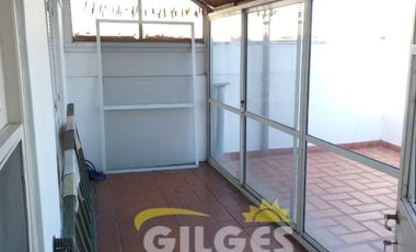 Venta de CHalet 5 Amb. en 2 Ptas. S/L 8.66x25M²,   en Ramos Mejia - Muy Buen Estado
