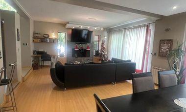 Casa en Dalvian 300 m2