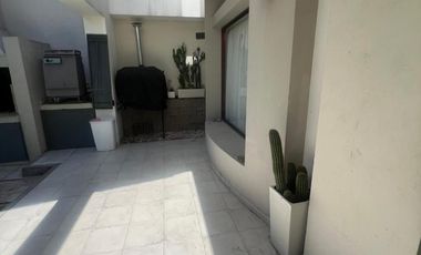 Casa en Dalvian 300 m2