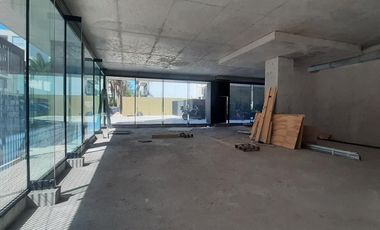 Local en venta y alquiler en  Olivos
